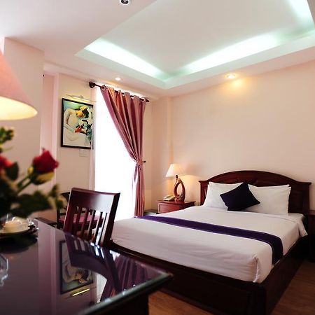 Violet Hotel Nha Trang Exteriör bild