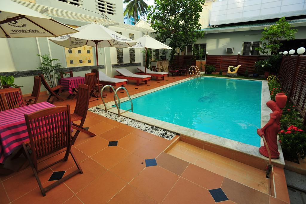 Violet Hotel Nha Trang Rum bild