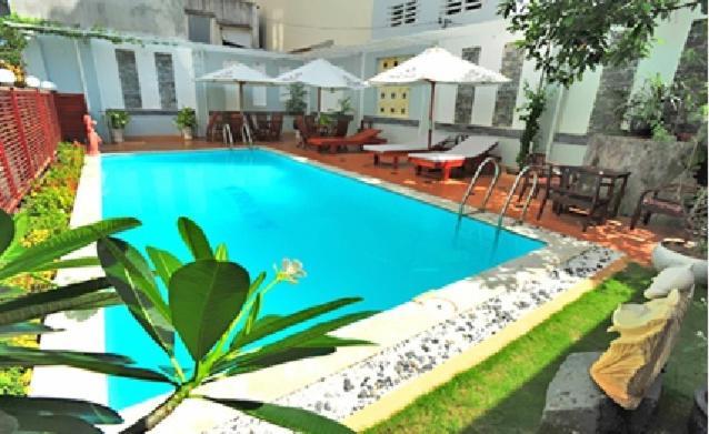Violet Hotel Nha Trang Exteriör bild