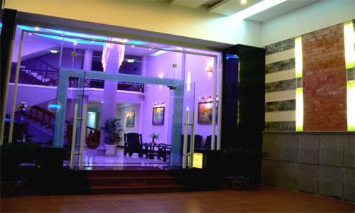 Violet Hotel Nha Trang Exteriör bild
